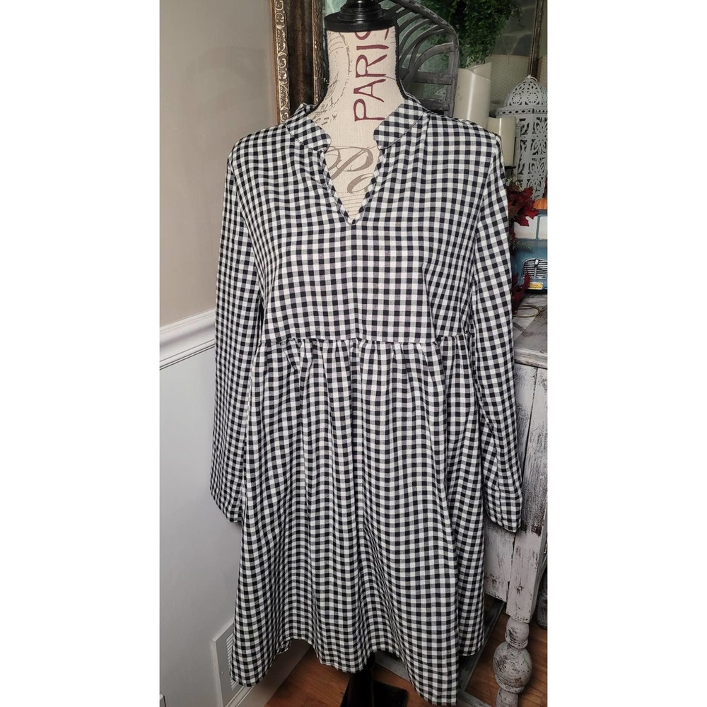 Womens medium plaid babydoll dress